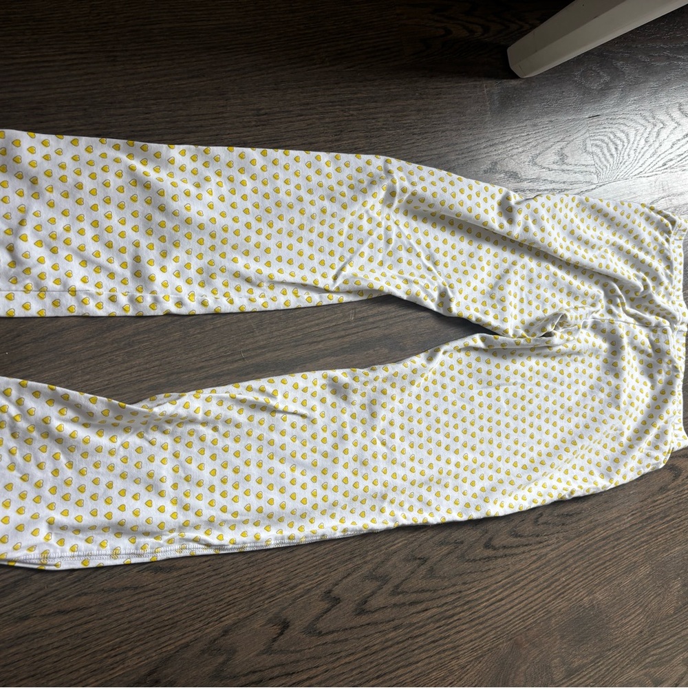 Roller Rabbit White Set with Yellow Heart Design - Picture 6 of 6